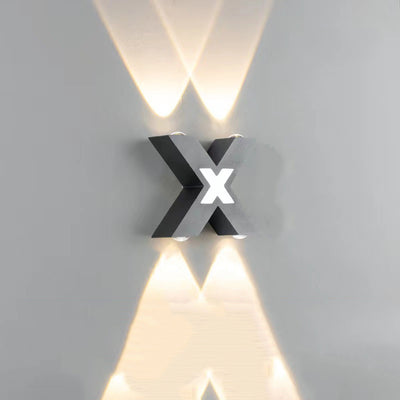 Moderne Einfachheit Wasserdichter Aluminium-Buchstabe Geometrische LED-Wandleuchte Für Außenbereich Terrasse 