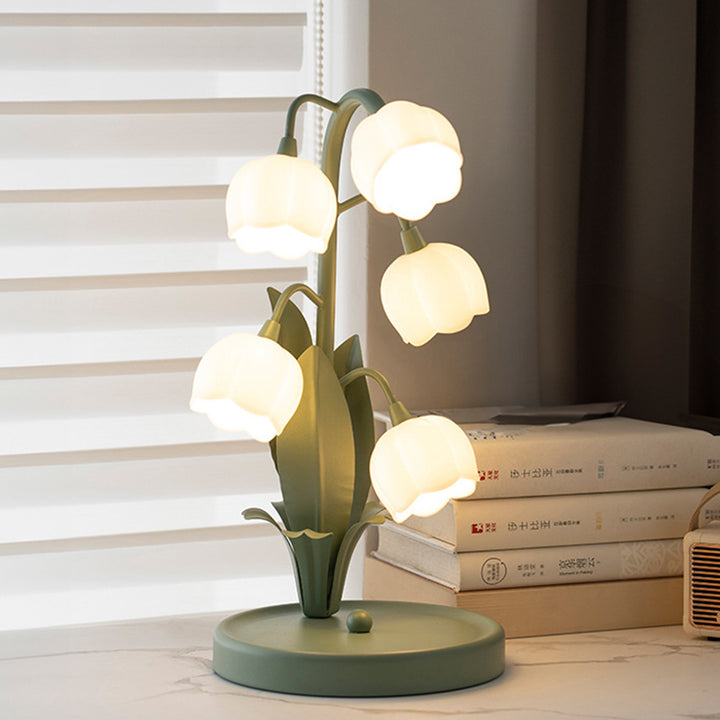 Lámpara de mesa de 5 luces USB con florales de vidrio y hierro francés tradicional para mesita de noche 