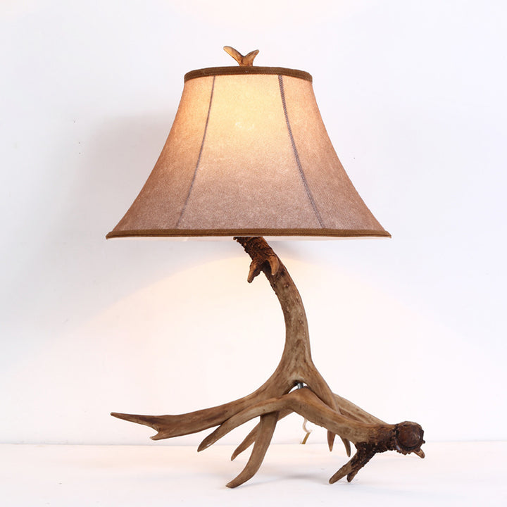 Lampe de table à 1 lumière avec cylindre en résine de tissu rustique traditionnel et cornes de cerf pour salon 