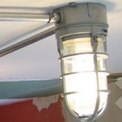 Zeitgenössische industrielle wasserdichte Aluminiumlegierung Glaszylinderkäfig 1-Licht Halbeinbau-Deckenleuchte für Außenbereich Terrasse 
