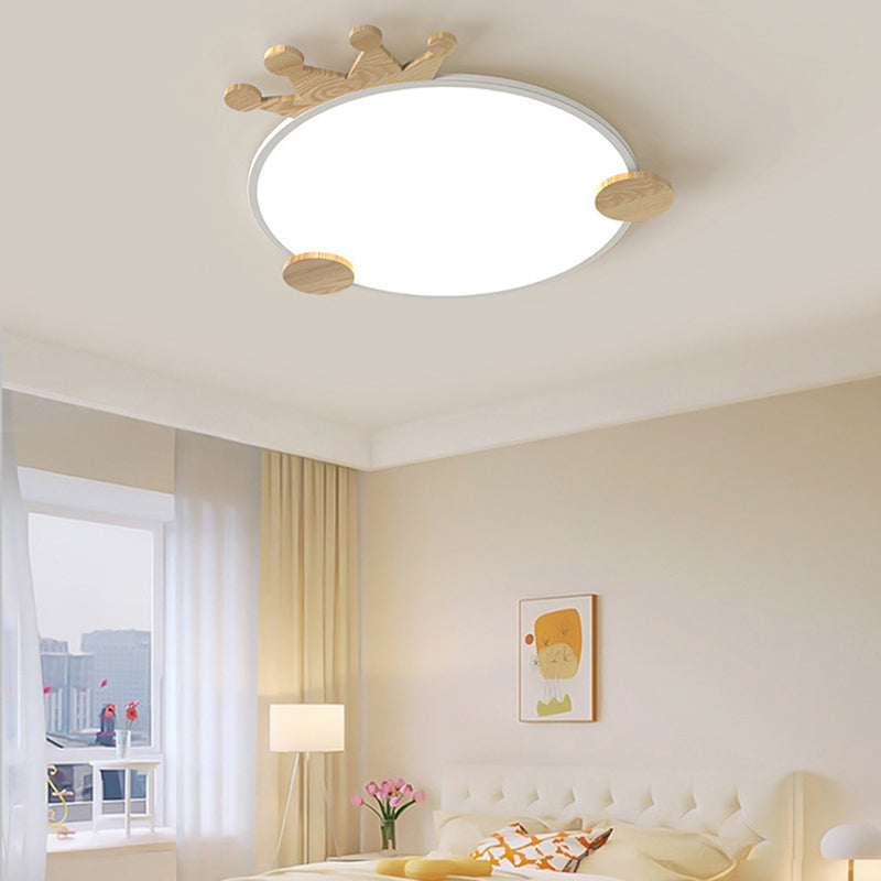 Zeitgenössische kreative Eisen-Aluminium-Acryl-Kinderkrone runde LED-Deckenleuchte für das Schlafzimmer 