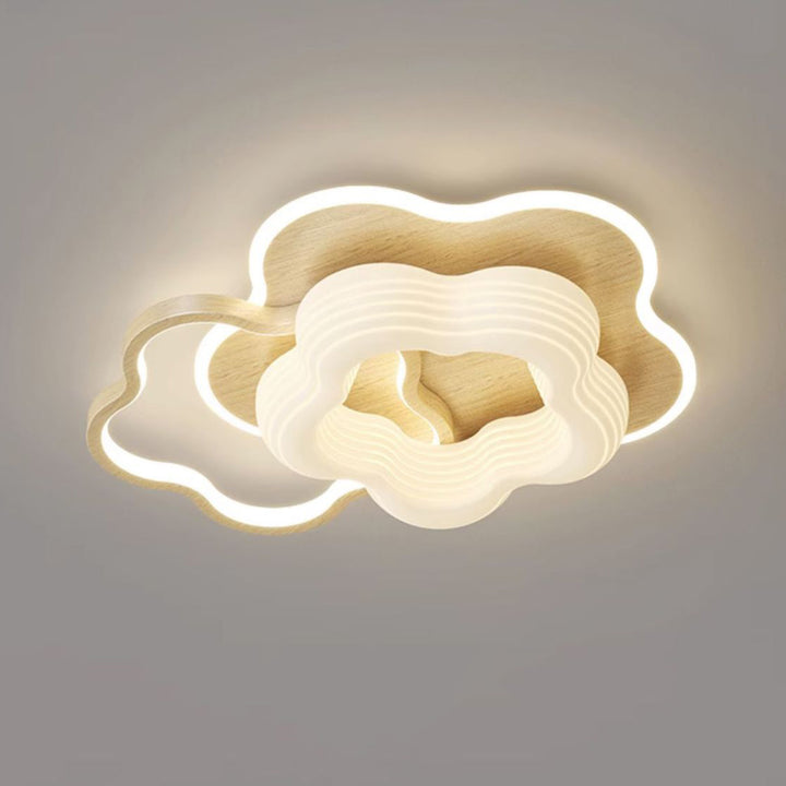 Zeitgenössische nordische Hardware PE Blume Dreieck Runde LED Deckenleuchte für Schlafzimmer 
