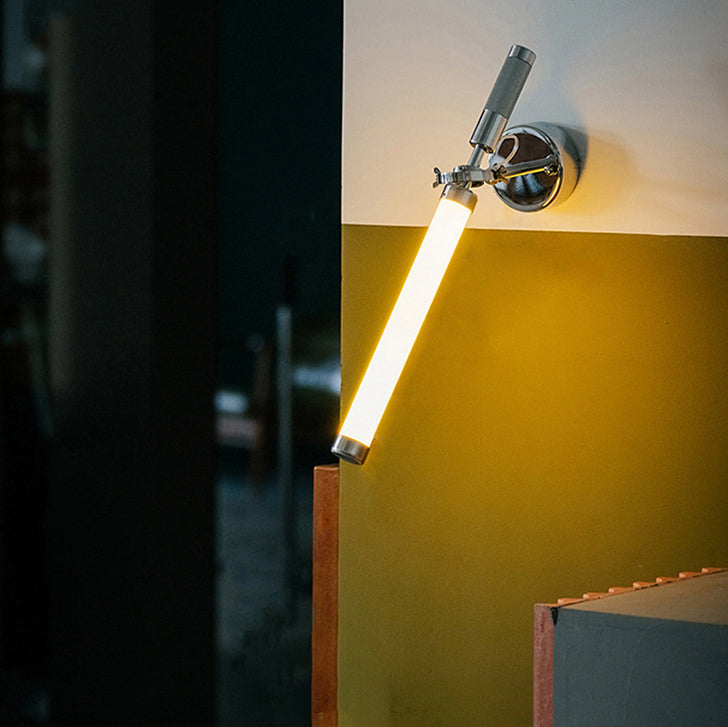 مصباح حائط LED قابل للتعديل بشريط زجاجي للأجهزة الصناعية المعاصرة لغرفة النوم 