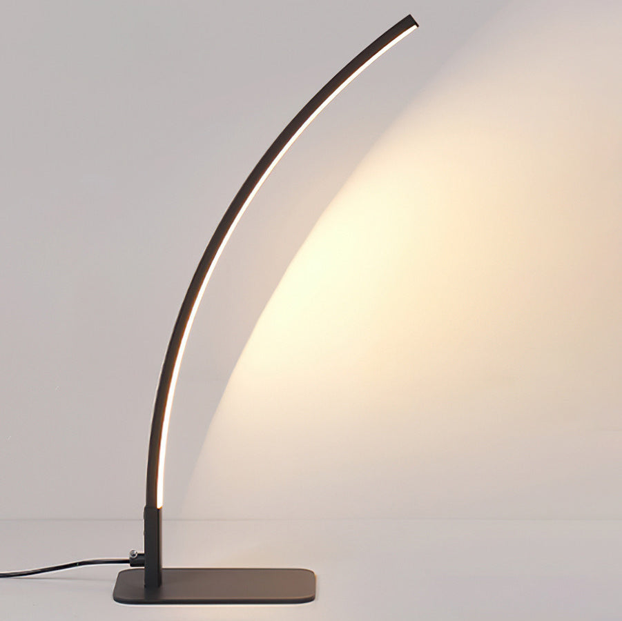Moderne minimalistische USB-gekrümmte Eisen-Aluminium-LED-Schreibtischlampe für das Studium 