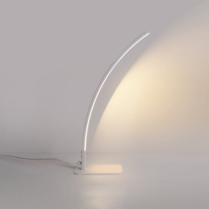 Modern Minimalist USB Curved Iron Aluminum LED Desk Lamp For Study