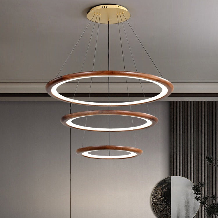 Zeitgenössische Retro-Walnuss-Acryl-Kreise Einstellbare LED-Kronleuchter für das Wohnzimmer 