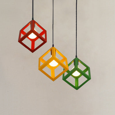 Zeitgenössische industrielle Eisen kubische geometrische hohle 1/3 Licht Pendelleuchte für Esszimmer 