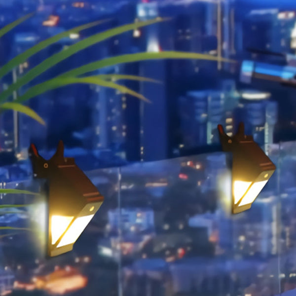 Lampadaire mural à LED avec capteur humain, triangle étanche solaire en ABS PC, simplicité moderne, pour patio extérieur 