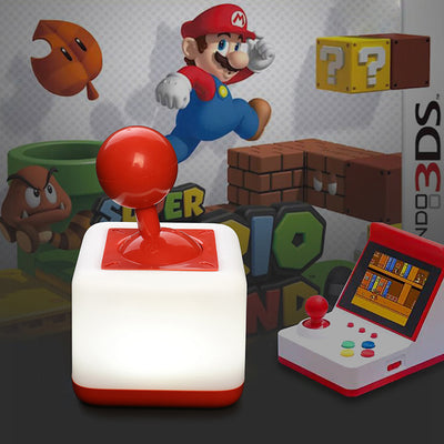 مصباح طاولة LED عصري قابل لإعادة الشحن يعمل يدويًا مع قاعدة هزازة من ABS وPP، ضوء ليلي لغرفة النوم 