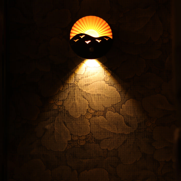 Lampe murale LED ABS au design Art Déco moderne avec batterie rechargeable et aimantée, en forme de lever de soleil, pour couloir 