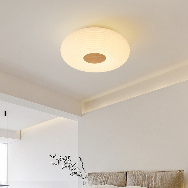 Luz de techo empotrada LED redonda de madera escandinava contemporánea con rayas para pasillo 