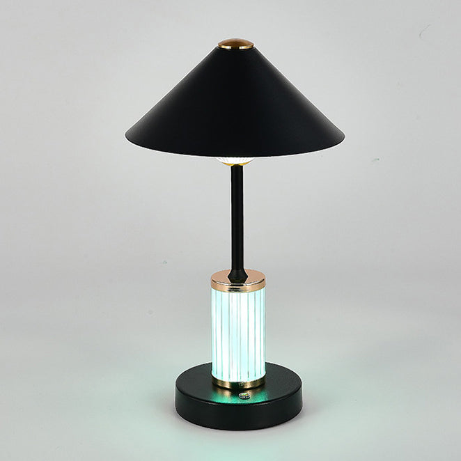 Lampe de table LED à intensité variable tactile en forme de cylindre conique en acrylique rechargeable scandinave contemporaine pour chambre à coucher 