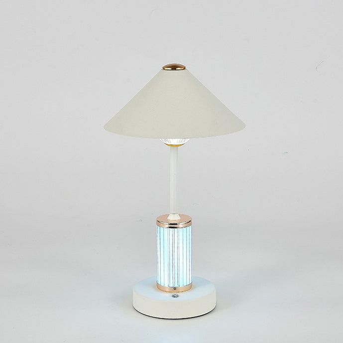 Lampe de table LED à intensité variable tactile en forme de cylindre conique en acrylique rechargeable scandinave contemporaine pour chambre à coucher 
