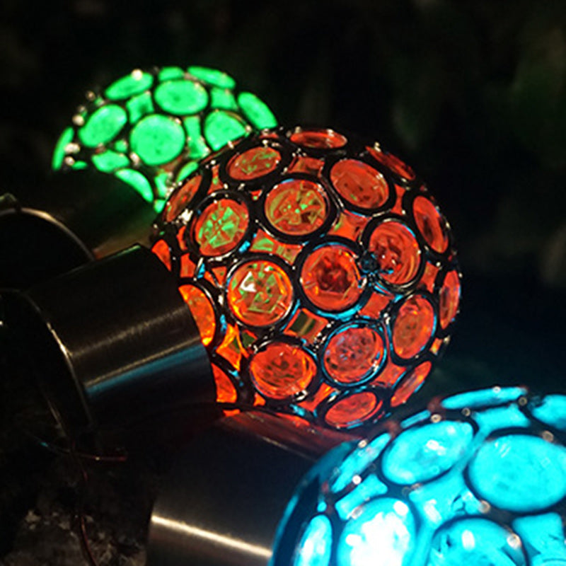 Zeitgenössische kreative solarbetriebene wasserdichte hohle Kugel aus ABS-Kunststoff hängende LED-Außenleuchte Landschaftsbeleuchtung für den Garten 