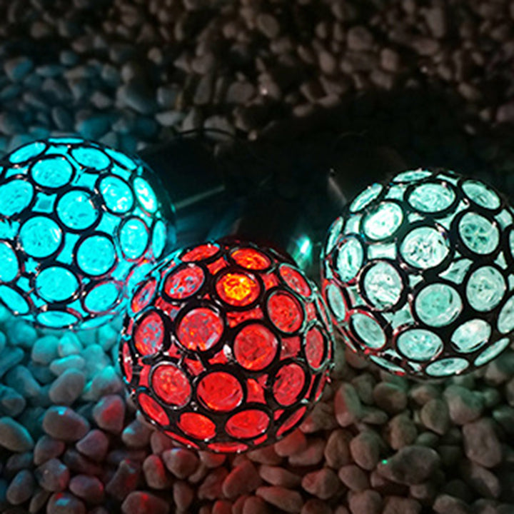 Zeitgenössische kreative solarbetriebene wasserdichte hohle Kugel aus ABS-Kunststoff hängende LED-Außenleuchte Landschaftsbeleuchtung für den Garten 