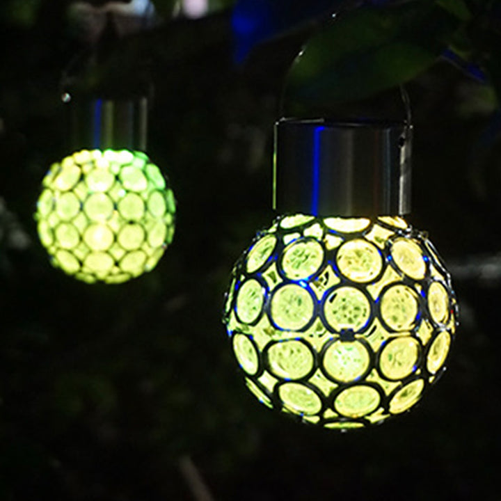 Zeitgenössische kreative solarbetriebene wasserdichte hohle Kugel aus ABS-Kunststoff hängende LED-Außenleuchte Landschaftsbeleuchtung für den Garten 