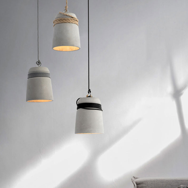 Cylindre Torsadé en Ciment, Fer et Ficelle Industrielle Contemporaine 1-Lumière Suspension pour Salle à Manger 