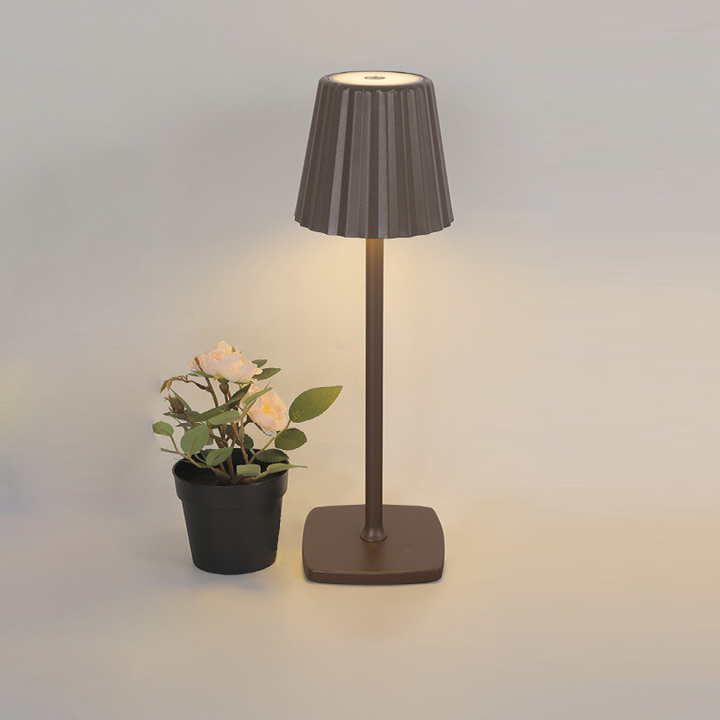 Zeitgenössische skandinavische wiederaufladbare Eisen-Acryl-Faltzylinder-LED-Tischlampe Nachtlicht für Schlafzimmer 