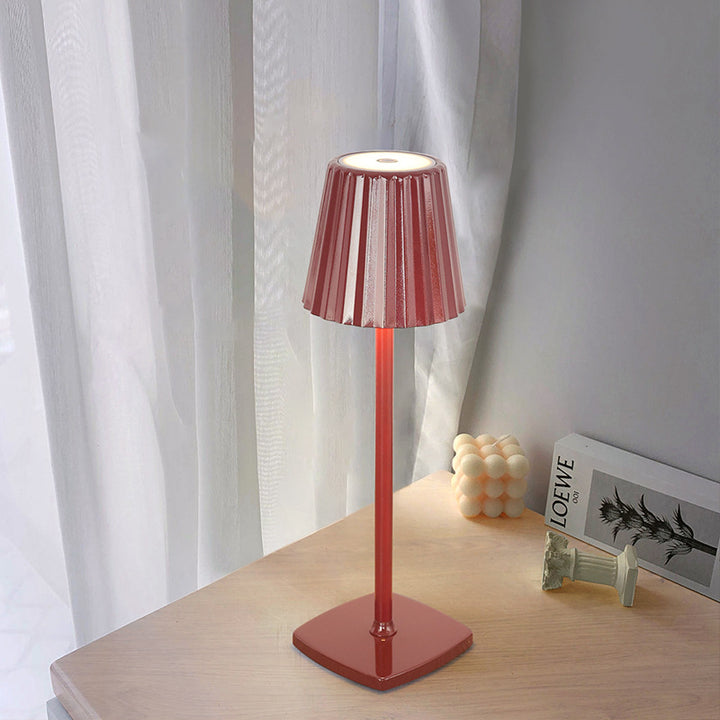 Zeitgenössische skandinavische wiederaufladbare Eisen-Acryl-Faltzylinder-LED-Tischlampe Nachtlicht für Schlafzimmer 