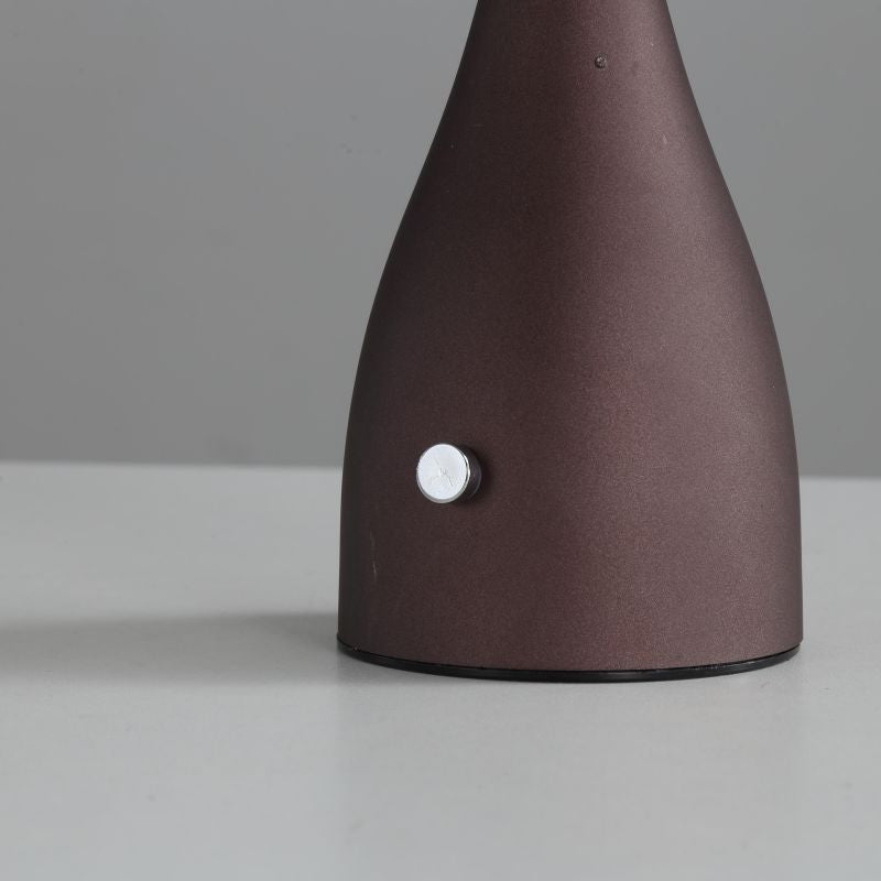 مصباح طاولة LED على شكل قبة سحاب من الحديد والبلاستيك الإبداعي المعاصر للغرفة النوم 