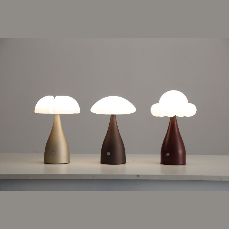 مصباح طاولة LED على شكل قبة سحاب من الحديد والبلاستيك الإبداعي المعاصر للغرفة النوم 