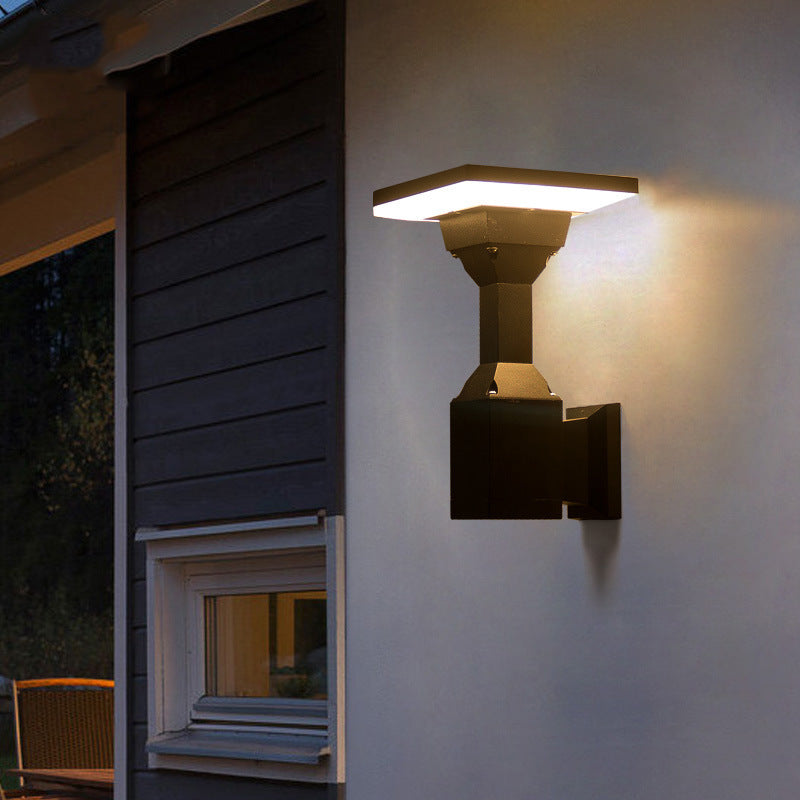 مصباح حائط LED من الألومنيوم بتصميم بسيط حديث ومقاوم للماء على شكل عمود مربع دائري للاستخدام الخارجي في الفناء 