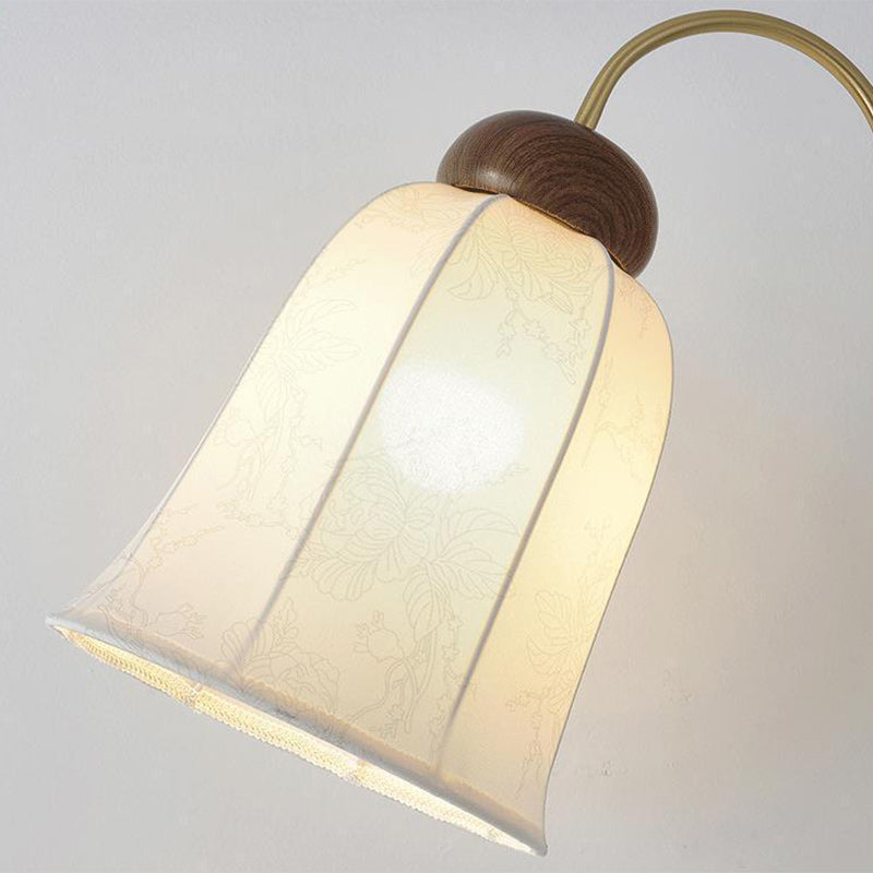 Traditionelle französische Glocke bedruckter Metallstoff 1-Licht Stehlampe für Wohnzimmer 