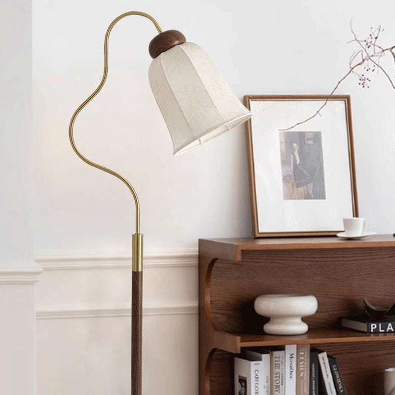 Traditionelle französische Glocke bedruckter Metallstoff 1-Licht Stehlampe für Wohnzimmer 