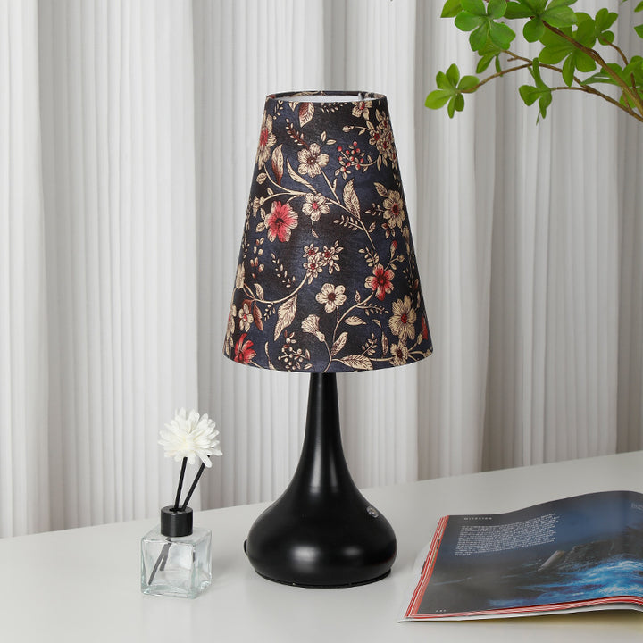 Lampe de table à 1 lumière avec abat-jour en tissu rechargeable en forme de cylindre floral traditionnel français, veilleuse pour table de chevet 