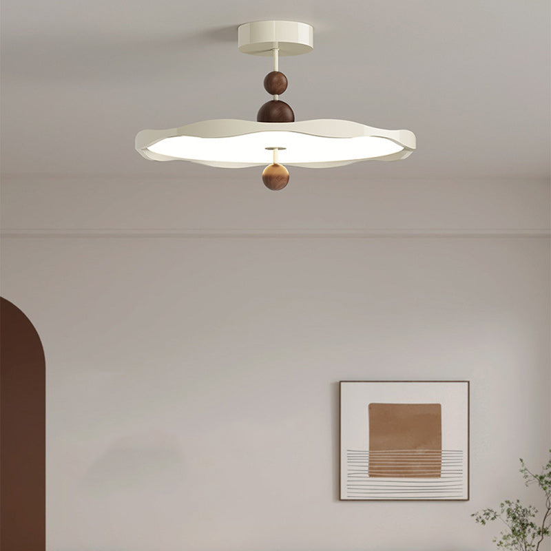 Lustre semi-encastré LED rond en fer traditionnel en aluminium acrylique pour chambre à coucher 