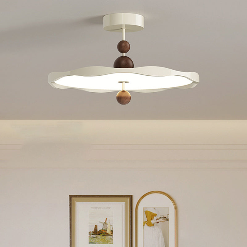 Lustre semi-encastré LED rond en fer traditionnel en aluminium acrylique pour chambre à coucher 