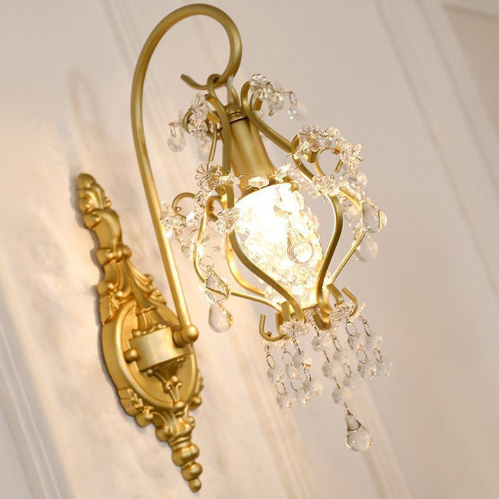 Traditionelle französische Hardware-Kristall-Tropfen-Laterne 1-Licht-Wandleuchte für den Flur 