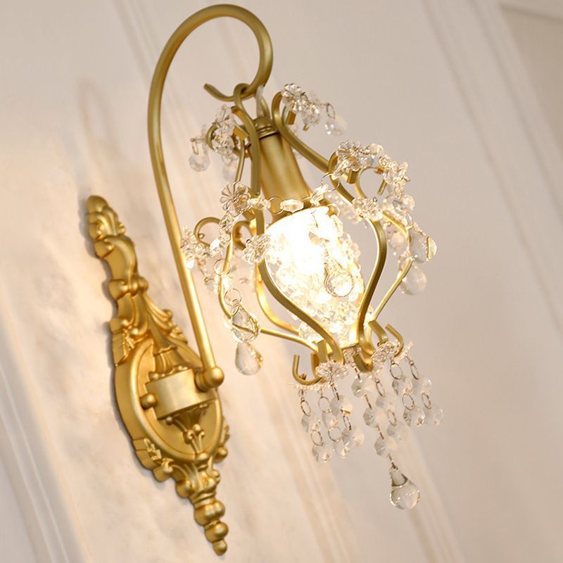 Traditionelle französische Hardware-Kristall-Tropfen-Laterne 1-Licht-Wandleuchte für den Flur 