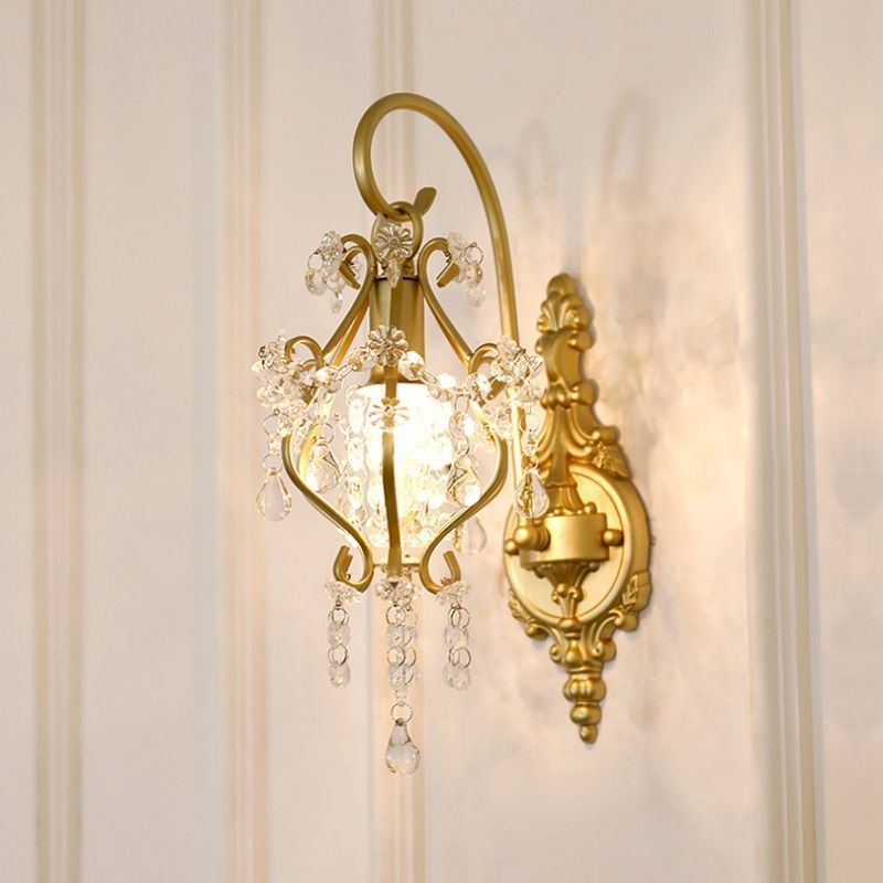 Traditionelle französische Hardware-Kristall-Tropfen-Laterne 1-Licht-Wandleuchte für den Flur 