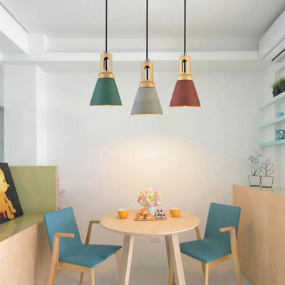 Zeitgenössische skandinavische Holz-Zement-Kegel 1-Licht Pendelleuchte für das Esszimmer 