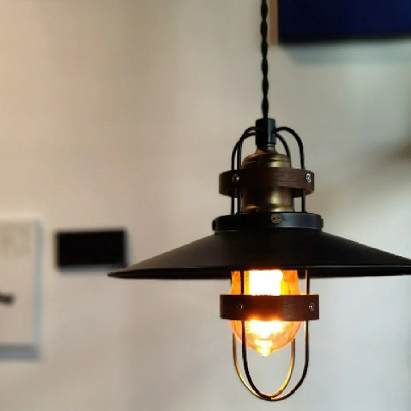 Suspension contemporaine en fer industriel avec abat-jour en forme de cône à 1 lumière pour salle à manger 