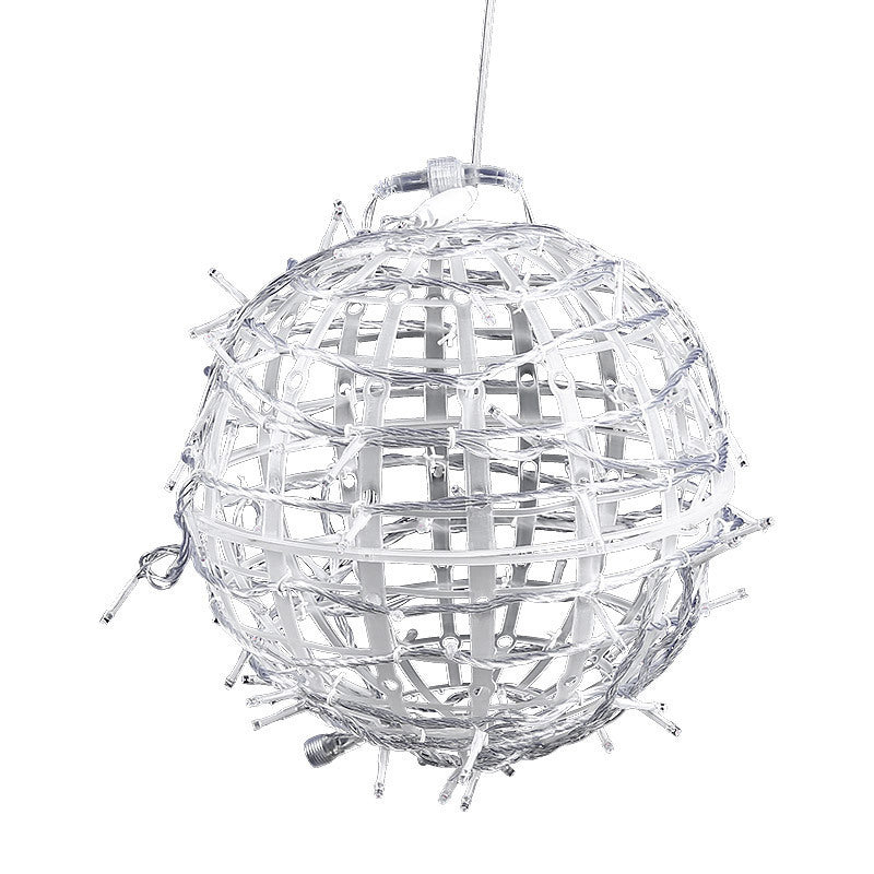 Moderne Art Deco Solar Wasserdichte Geflechtkugel Hängende PVC Kunststoff LED Außenleuchte Landschaftsbeleuchtung für den Garten 