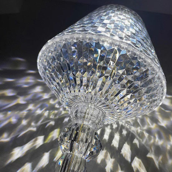 Zeitgenössische kreative wiederaufladbare Acryl-Weinglas-LED-Tischlampe Nachtlicht für das Wohnzimmer 