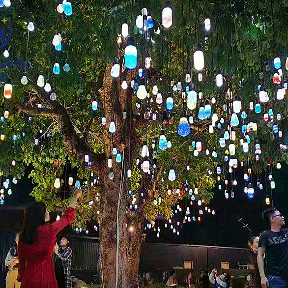 إضاءة خارجية LED على شكل كرة دمعة مقاومة للماء من الراتنج بأسلوب آرت ديكو الحديث لتنسيق الحدائق في الحديقة 