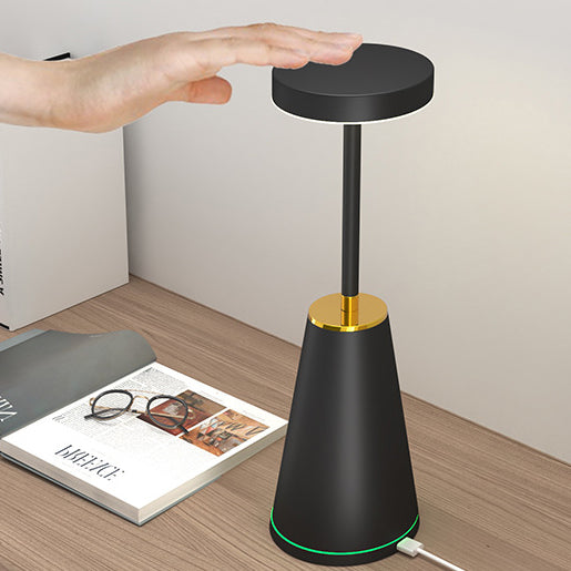 Lámpara de mesa LED de columna redonda con carga inalámbrica de PC de hierro impermeable de simplicidad moderna para mesita de noche 