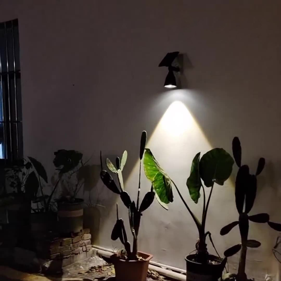 Moderne Einfachheit Solar Wasserdichte Horn Spotlight ABS PC LED Wandleuchte Für Außenbereich Terrasse 