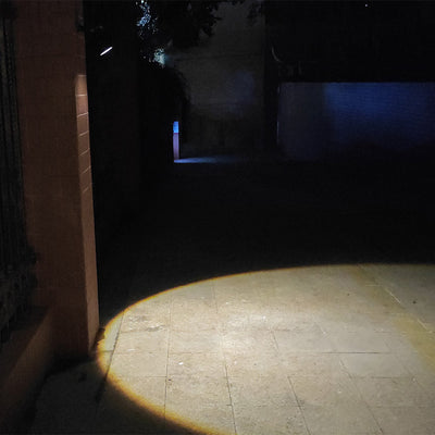 Applique murale LED en ABS PC avec projecteur à corne étanche solaire de simplicité moderne pour patio extérieur 