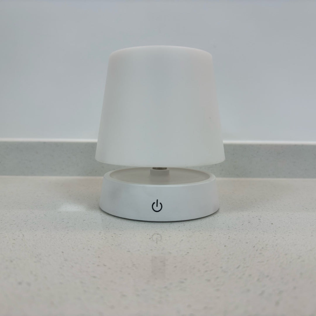 Lampe de table LED cylindrique en acier inoxydable ABS HIPS extensible rechargeable à simplicité moderne pour l&
