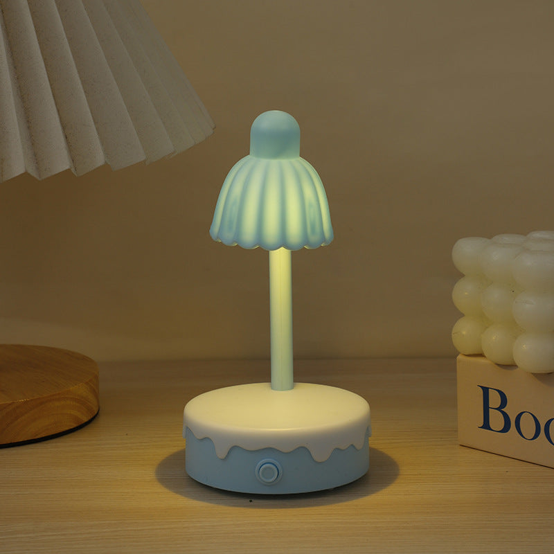 Zeitgenössische kreative Batterie Kunststoff Spiegel Blume LED Tischlampe Nachtlicht für Schlafzimmer 