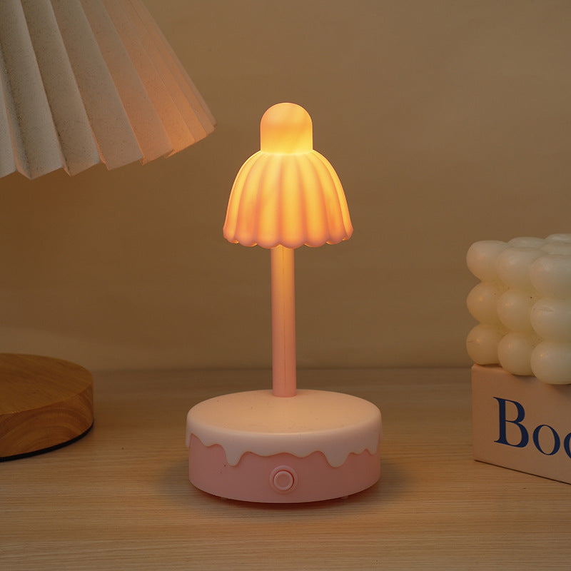 Zeitgenössische kreative Batterie Kunststoff Spiegel Blume LED Tischlampe Nachtlicht für Schlafzimmer 