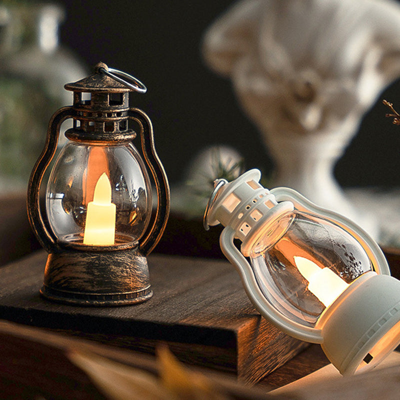 Zeitgenössische Retro-Batterie-PP-Kerzenpferd-Laterne LED-Tischlampe Nachtlicht für das Schlafzimmer 