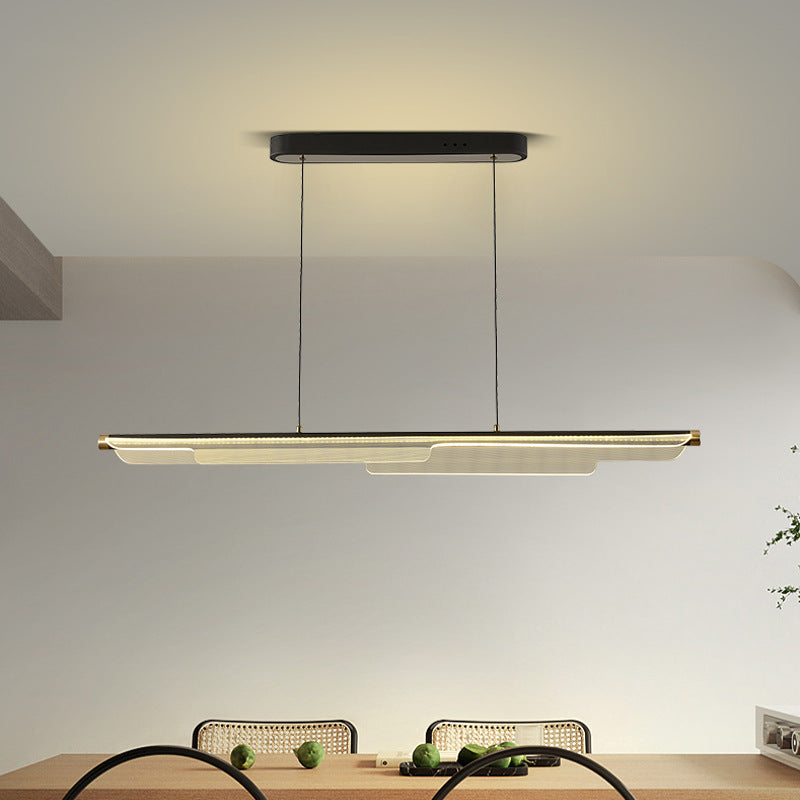 Lustre rectangulaire à LED en ligne en fer, aluminium et acrylique de simplicité moderne pour salle à manger 