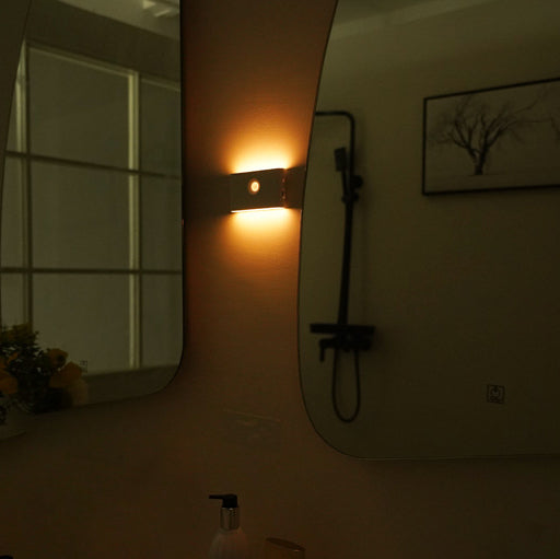 Lampe murale LED magnétique avec capteur humain rectangulaire en ABS rechargeable minimaliste moderne pour couloir 
