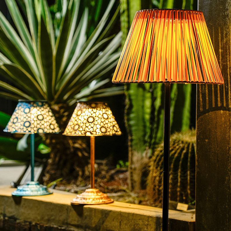 Lampe de sol extérieure à LED en ABS avec tissage conique rechargeable solaire étanche traditionnel japonais pour jardin 