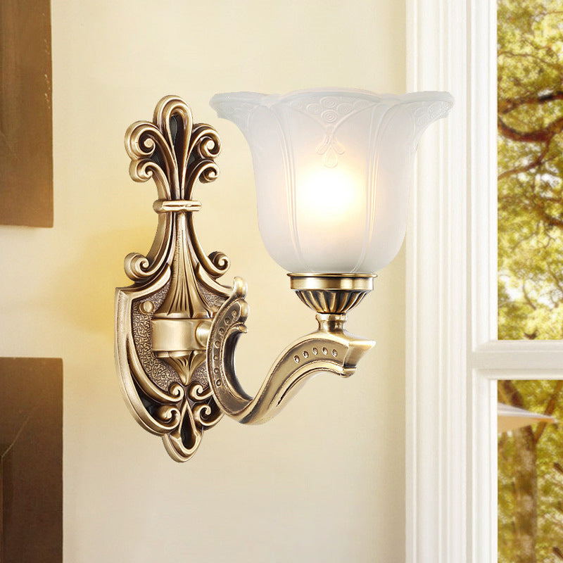 Applique Murale Traditionnelle Européenne en Verre et Cuivre avec Cloche Florale 1/2 Lumière pour Chevet 
